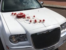 Limousine for wedding for 3 hours